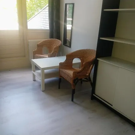 Ina Villa *