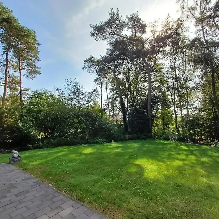 Ina Villa *
